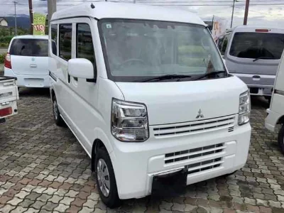 MITSUBISHI MINICAB