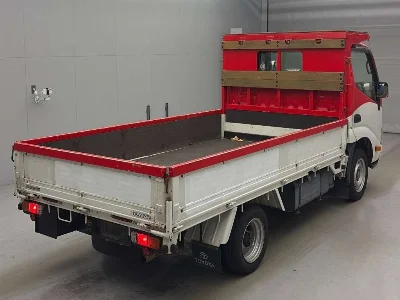 TOYOTA DYNA