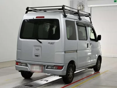 DAIHATSU HIJET VAN