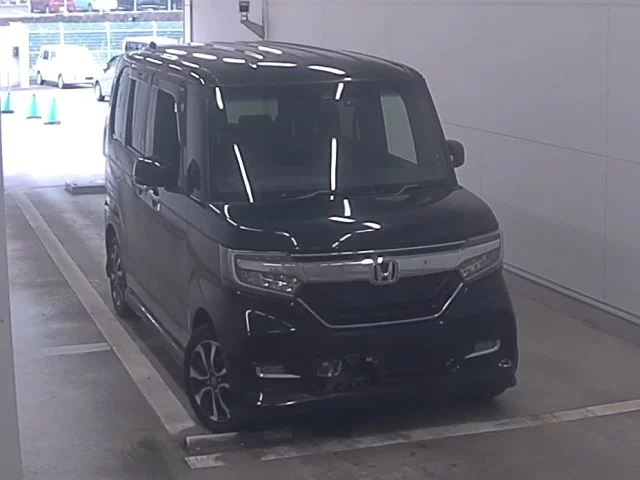 Honda N-Box 2018