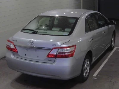 TOYOTA PREMIO