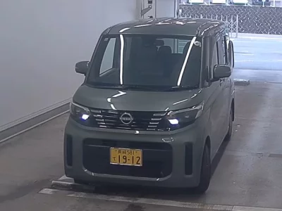 NISSAN ROOX