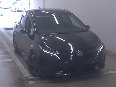 NISSAN AURA