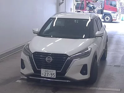 NISSAN KICKS