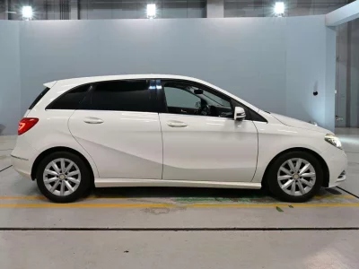 MERCEDES BENZ B CLASS