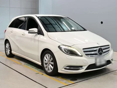 MERCEDES BENZ B CLASS