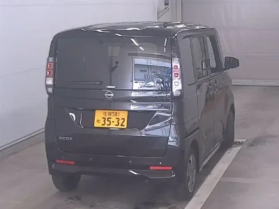 NISSAN ROOX