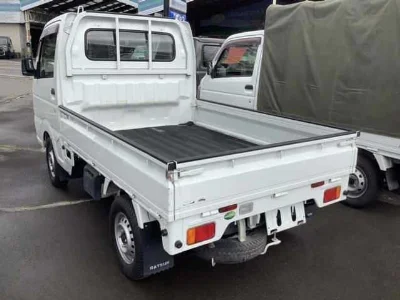 NISSAN CLIPPER TRUCK