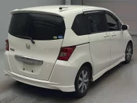 Цена авто Honda Freed с аукционов Японии, номер кузова GB3, пробег 221 000, оценка 6