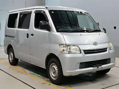 TOYOTA TOWN ACE VAN
