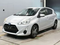 Цена авто Toyota Aqua с аукционов Японии, номер кузова NHP10, пробег 42 000, оценка 8