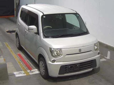 SUZUKI MRWAGON