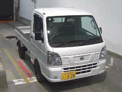 NISSAN CLIPPER TRUCK