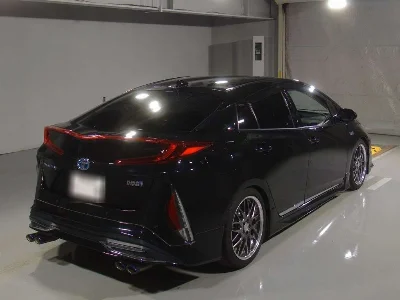 TOYOTA PRIUS PHV