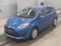 Цена авто Toyota Aqua с аукционов Японии, номер кузова NHP10, пробег 122 000, оценка 8