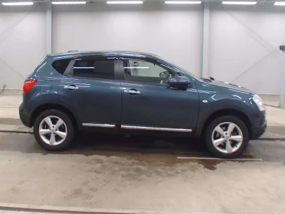 NISSAN DUALIS