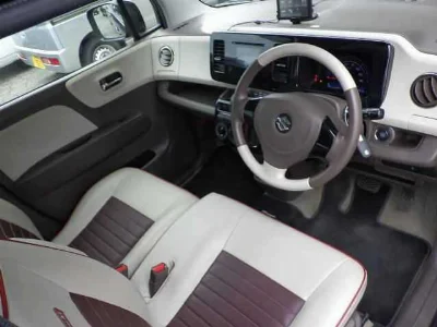 SUZUKI MRWAGON
