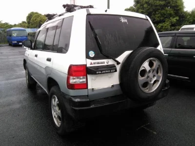 MITSUBISHI PAJERO IO