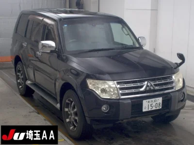 MITSUBISHI PAJERO