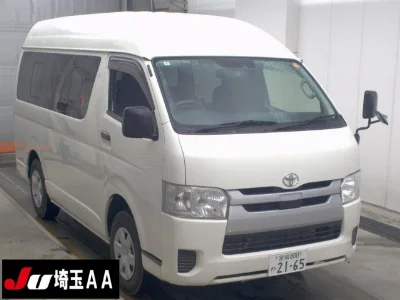 TOYOTA HIACE VAN