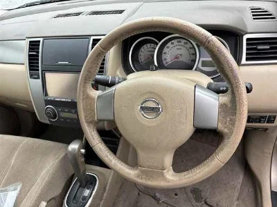 NISSAN TIIDA LATIO