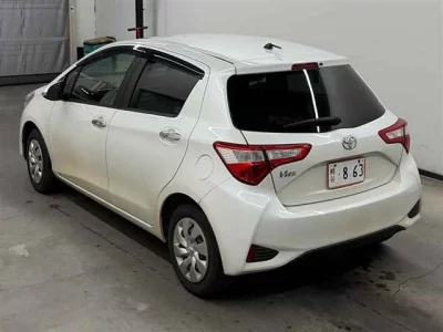 TOYOTA VITZ