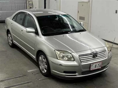 TOYOTA AVENSIS SEDAN