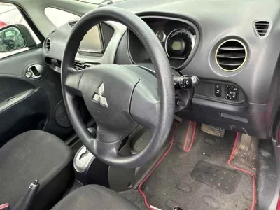 MITSUBISHI I