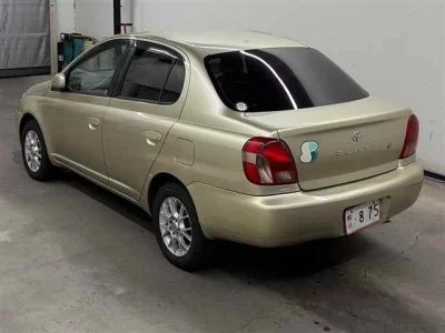 TOYOTA PLATZ