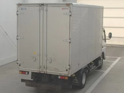 MITSUBISHI CANTER