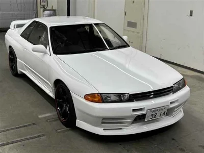 NISSAN SKYLINE