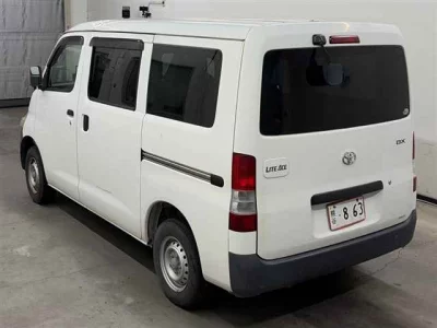 TOYOTA LITE ACE VAN