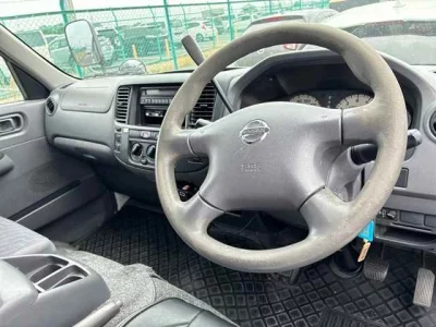 NISSAN CARAVAN WAGON