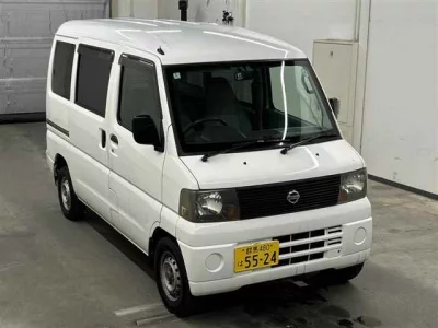 NISSAN CLIPPER VAN