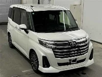 Цена авто Toyota Tank с аукционов Японии, номер кузова M900A, пробег 25 000, оценка 8