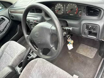 NISSAN BLUEBIRD