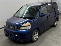 Цена авто Toyota Voxy с аукционов Японии, номер кузова AZR60G, пробег 177 000, оценка 13