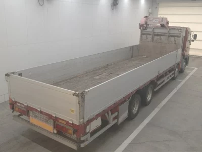 NISSAN UD