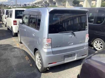 DAIHATSU MOVE CONTE