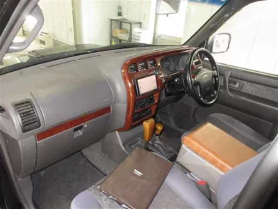 ISUZU BIGHORN