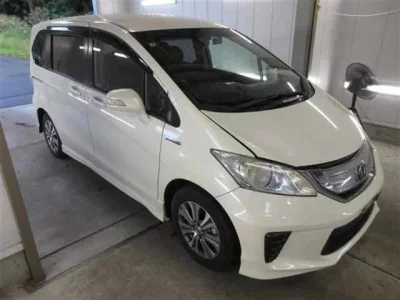 HONDA FREED