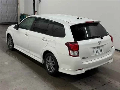 TOYOTA COROLLA FIELDER