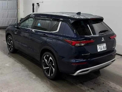MITSUBISHI OUTLANDER PHEV