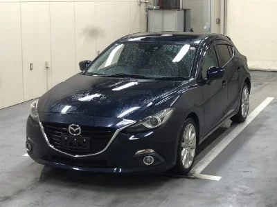 MAZDA AXELA