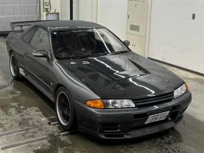 NISSAN SKYLINE