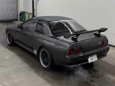 NISSAN SKYLINE