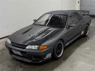 NISSAN SKYLINE