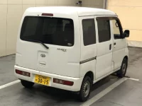 Цена авто Daihatsu Hijet Cargo с аукционов Японии, номер кузова S321V, пробег 183 000, оценка 2