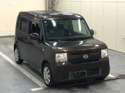 DAIHATSU MOVE CONTE