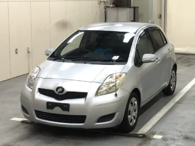 TOYOTA VITZ